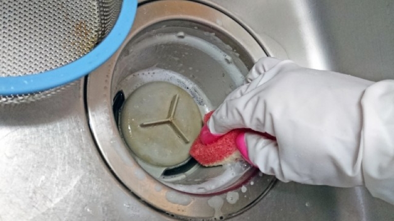 キッチンの排水口つまりを予防する方法