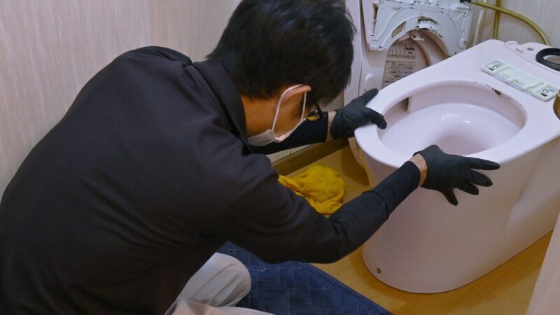 トイレを修理する業者