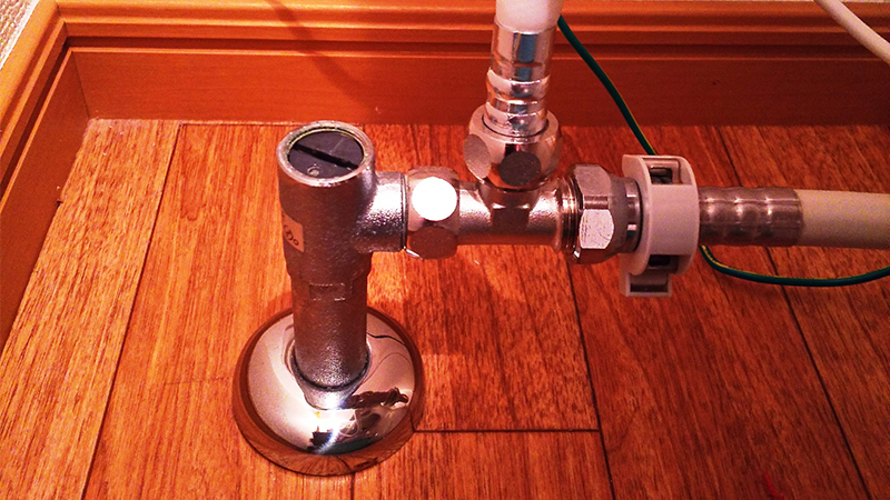 【緊急対応】ティッシュでトイレがつまったときにまずやること