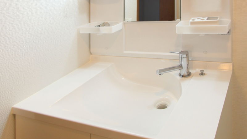 洗面所のつまりは熱湯で直せる？正しい温度や方法・注意点を紹介